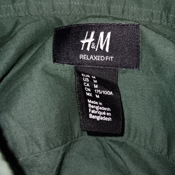 H&M RELAXED FIT BUTTON DOWN SHIRT - Picture 5 of 8